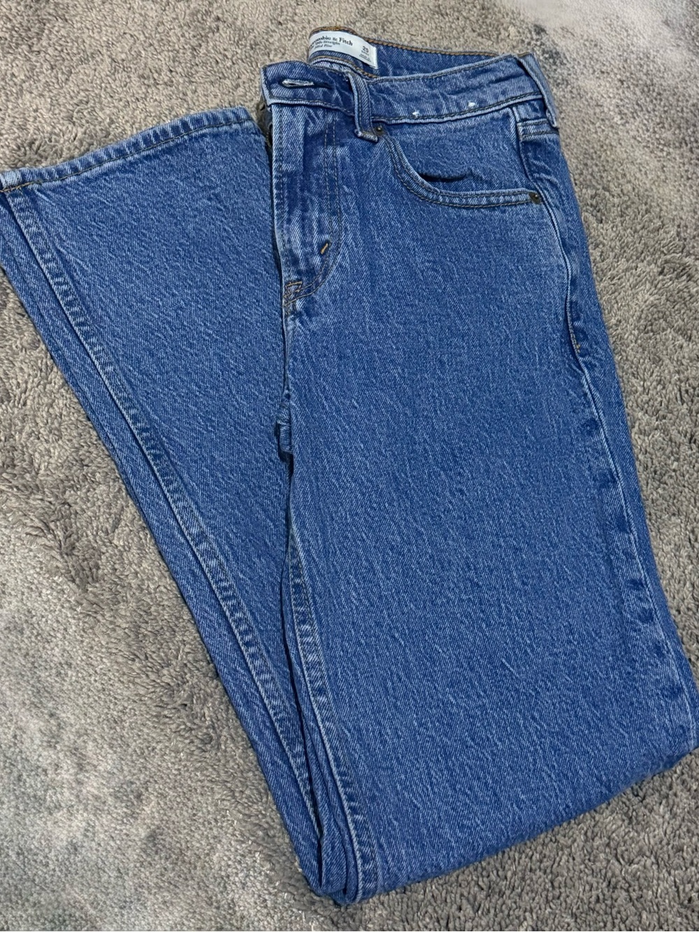 Abercrombie & Fitch Straight-Leg Jeans in Classic Blue
